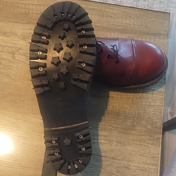 Dr. Martens Cherry Red Leather Derbys - Picture 4 of 11